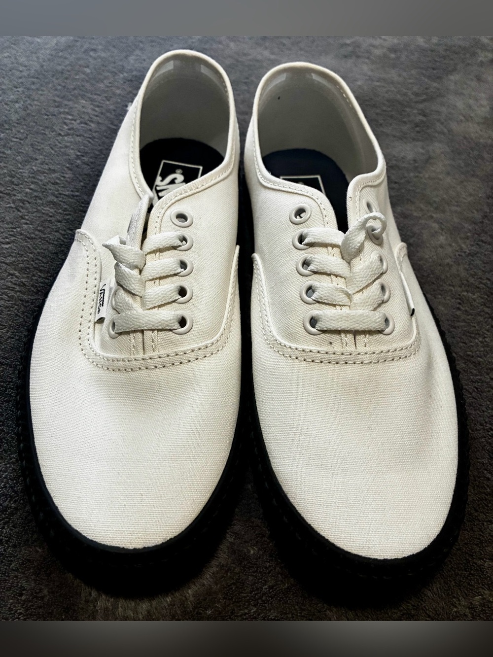 Vans White Canvas Creepers Low-Top Sneakers with Black Sole 8.5 womens